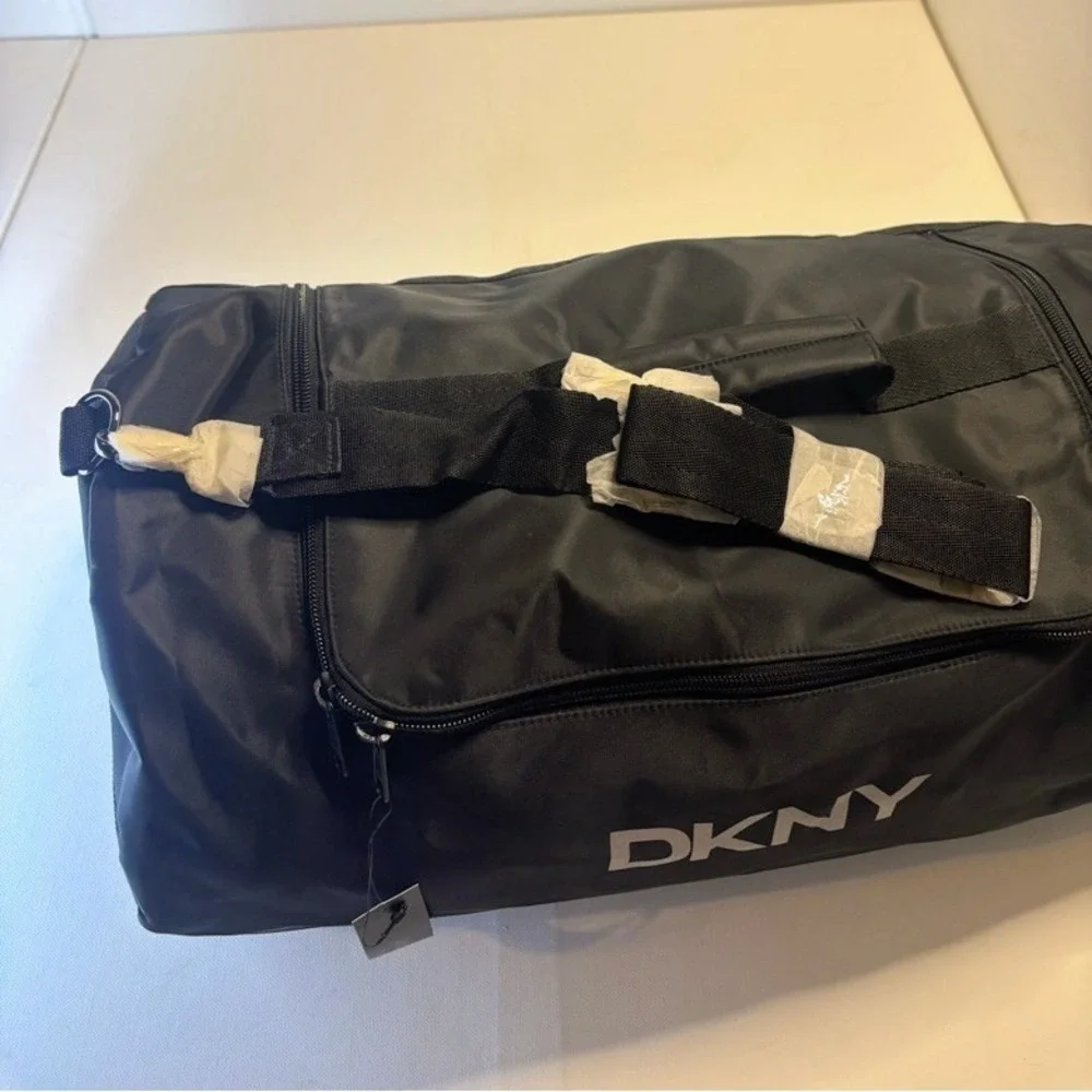 New DKNY Black Travel Set Duffle Gym + Toiletry Bag Sports Weekend Donna Karan